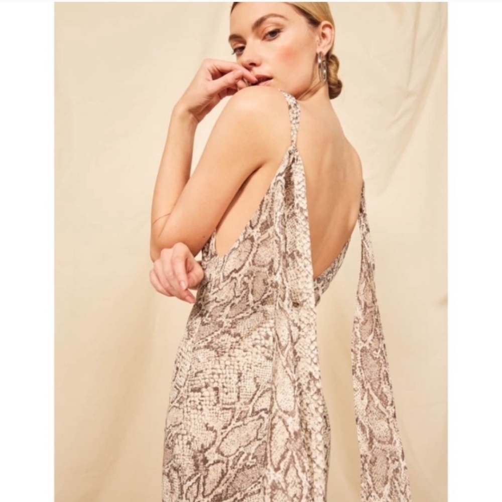Reformation Python Snake Print Venezia Vneck Midi… - image 2